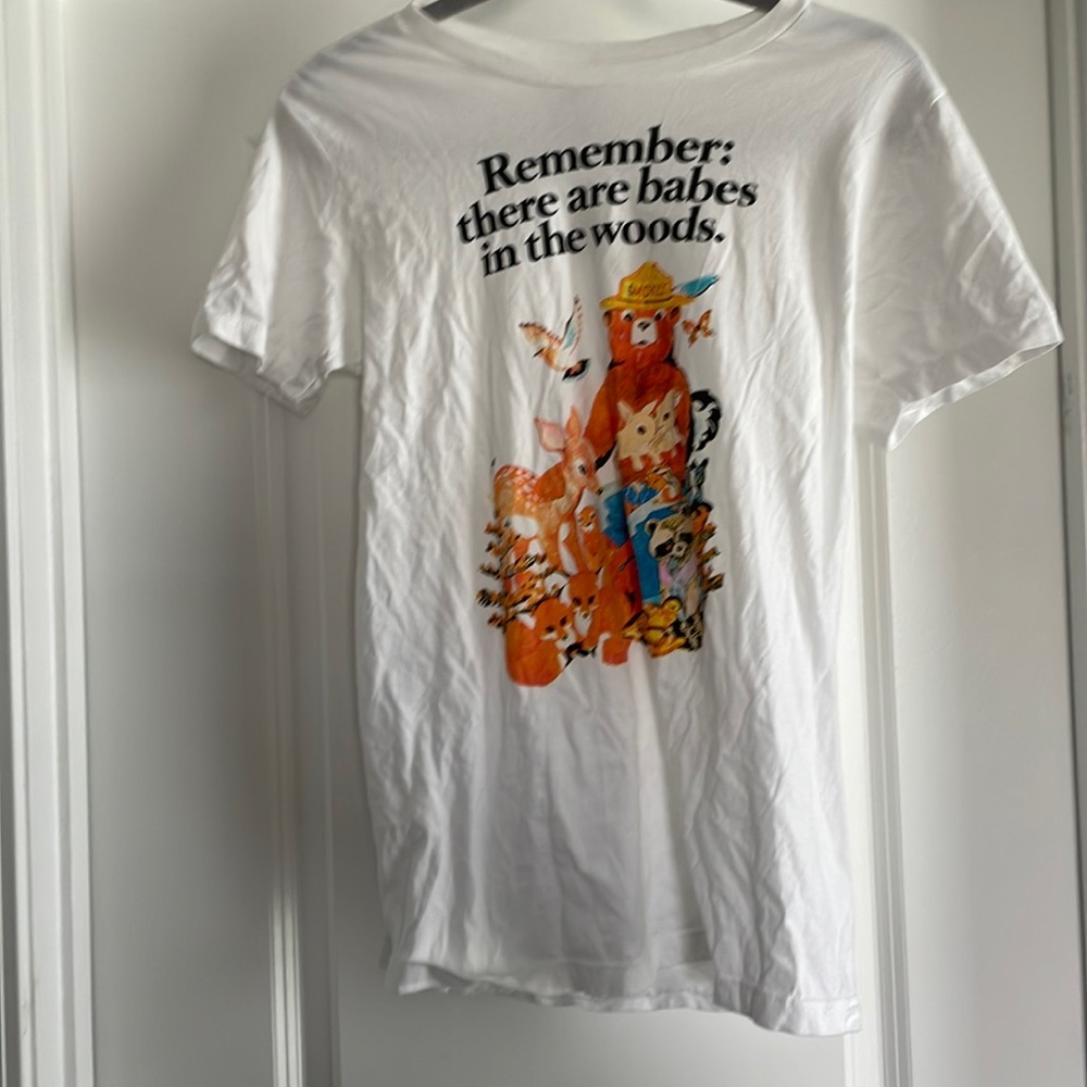 Smokey the bear t shirt size M